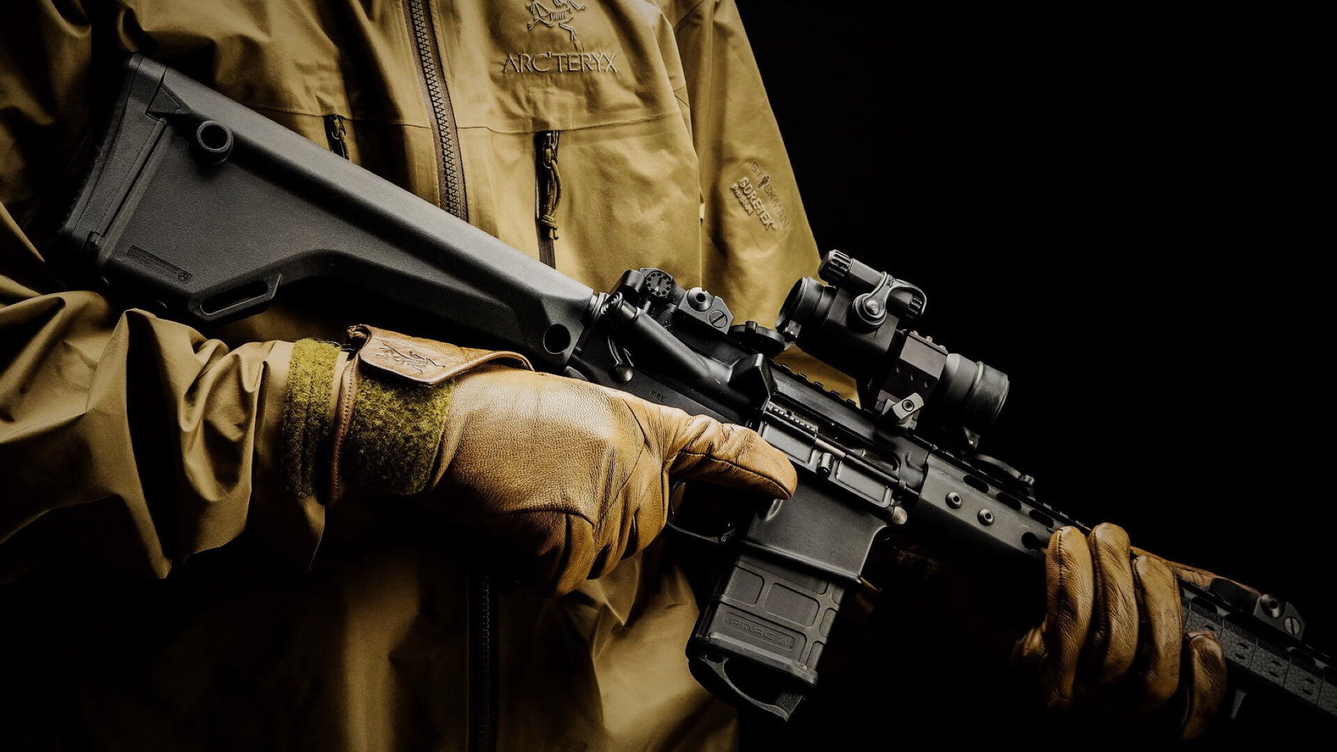 佛罗伦萨强调阵型压缩提升控球质量,佛罗伦萨首发理念