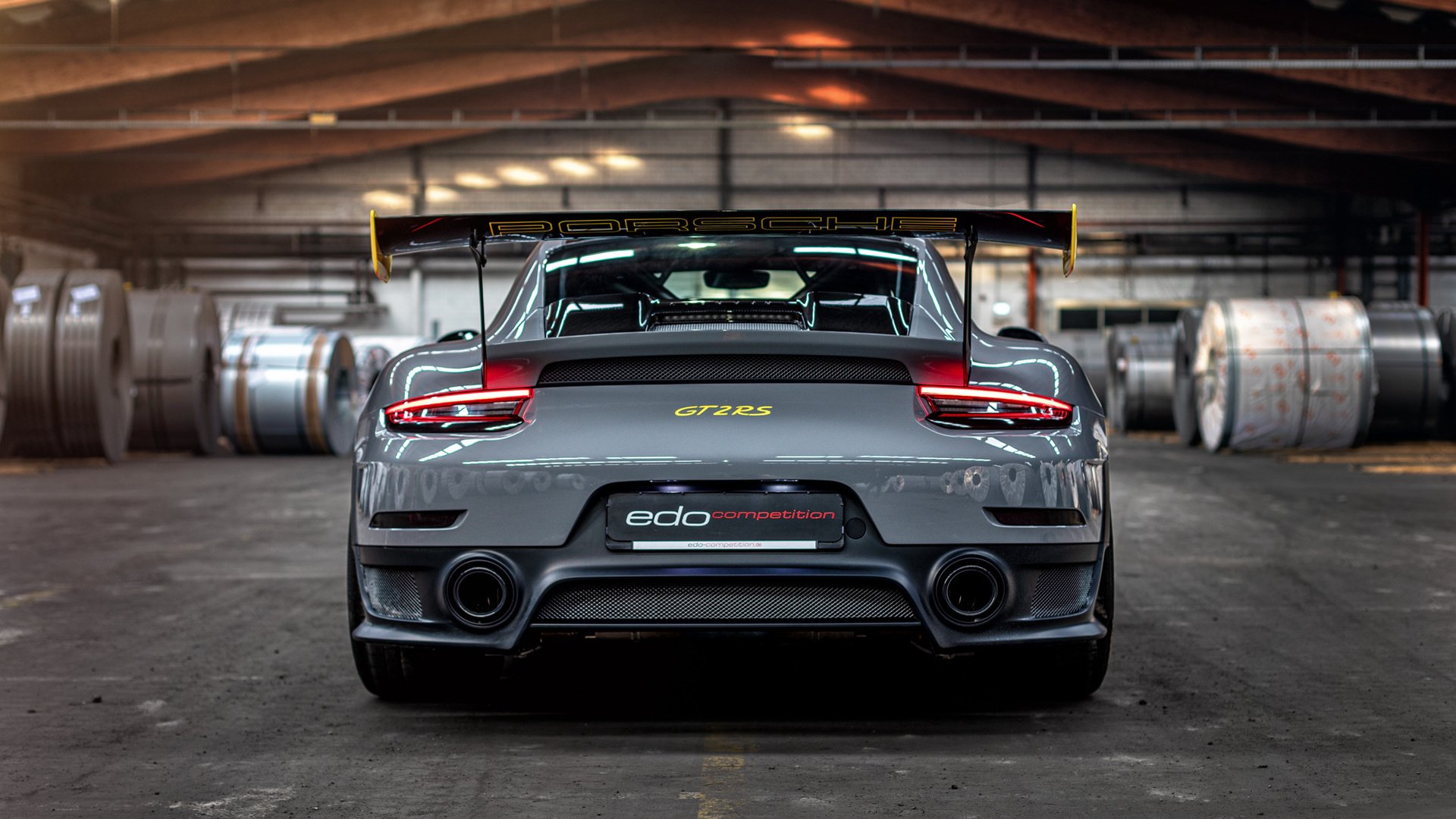 德甲节奏飞快：攻防转换精彩不断！，德甲对抗