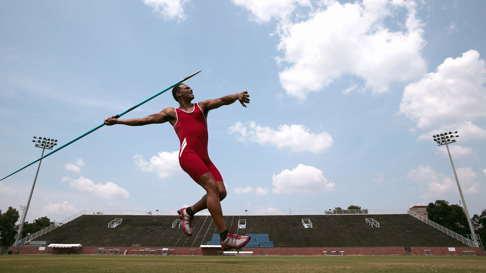 篮球专项速度与灵敏性训练体系构建，篮球的速度训练特点和主要方法
