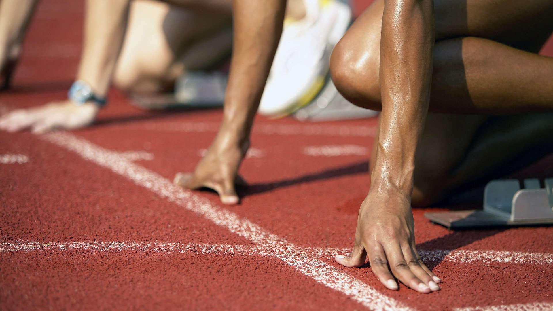 中国女篮场上默契度持续提升，中国女 篮